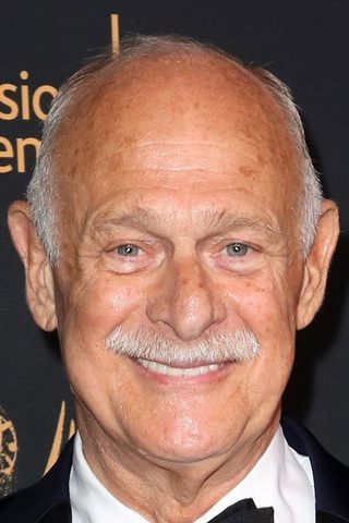 Gerald McRaney, photo 2 of 3