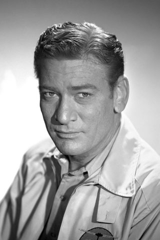Kenneth Tobey, photo 1 of 3