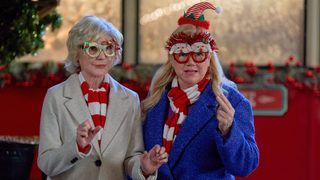 Holiday Mismatch still 1
