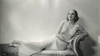 Red-Headed Woman still 5