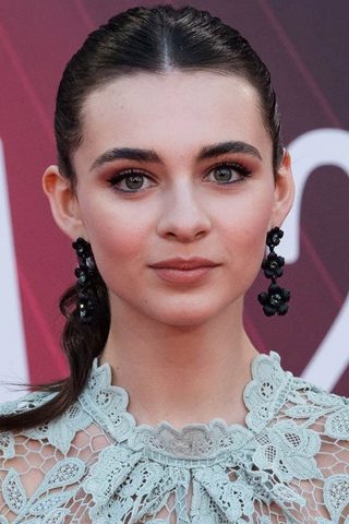 Lara McDonnell, photo 1 of 3