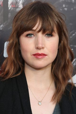 Kate Lyn Sheil, photo 2 of 3