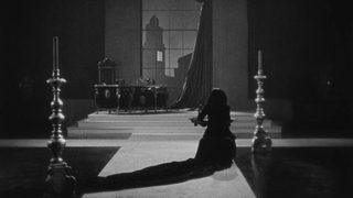 The Bat still 2