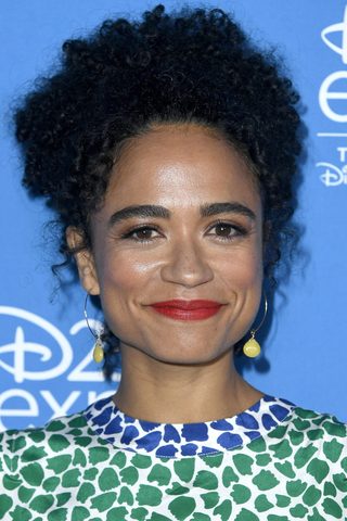 Lauren Ridloff, photo 1 of 3