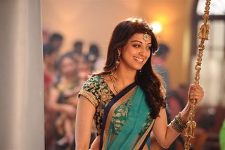 Brahmotsavam still 5
