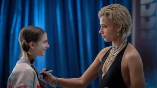 Smile 2 still 6