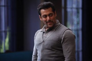 Kick still 8