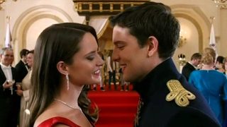 A Royal Winter still 6