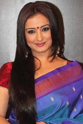 Divya Dutta, photo 2 of 3