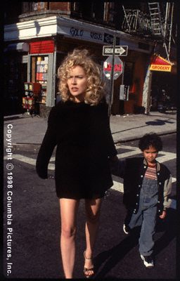 Gloria still 3