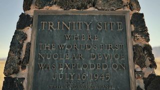 To End All War: Oppenheimer & the Atomic Bomb still 2