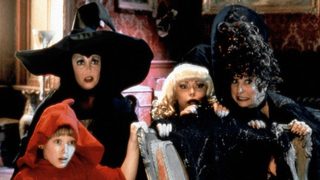 Casper Meets Wendy still 3