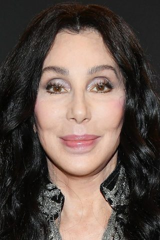 Cher, photo 2 of 3