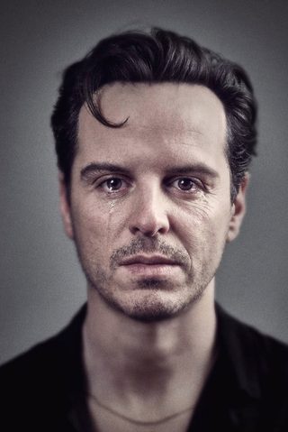 Andrew Scott, photo 2 of 3
