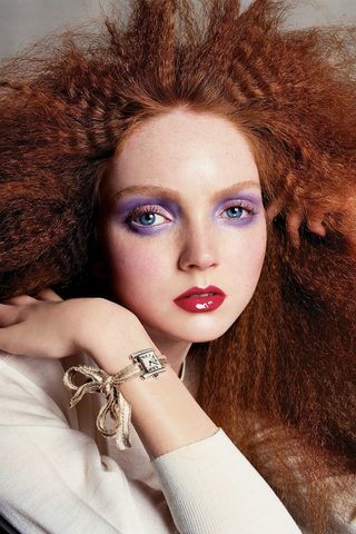 Lily Cole, photo 1 of 3