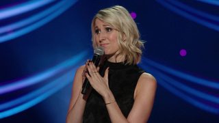 Nikki Glaser: Perfect still 1