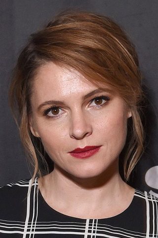 Amy Seimetz, photo 1 of 3