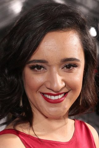 Keisha Castle-Hughes, photo 3 of 3