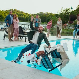 Off Track 2 still 6
