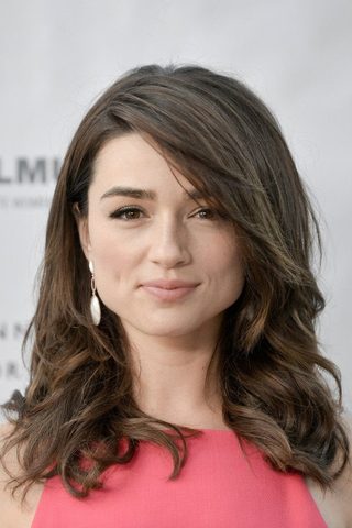 Crystal Reed, photo 2 of 3