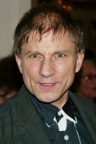 Simon McBurney, photo 1 of 3