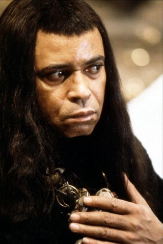 James Earl Jones, photo 1 of 3