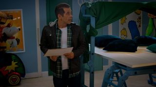 Não Se Aceitam Devoluções still 3