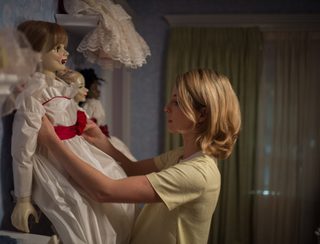 Annabelle still 8