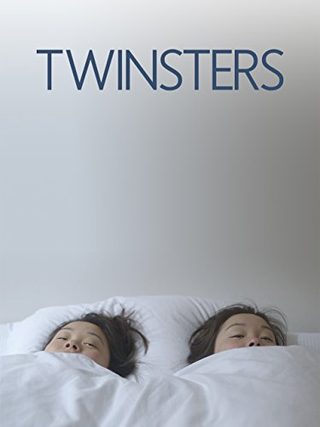 Twinsters still 4