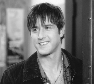 Never Been Kissed still 3