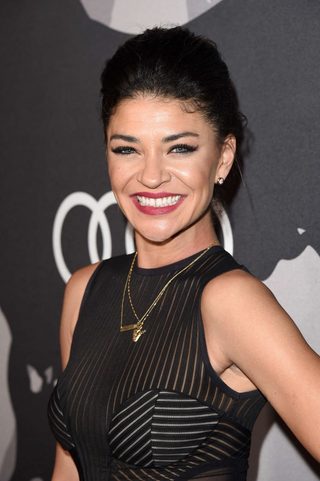 Jessica Szohr, photo 2 of 3