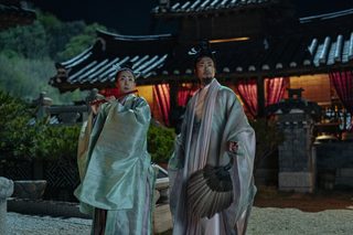 Alienoid still 6