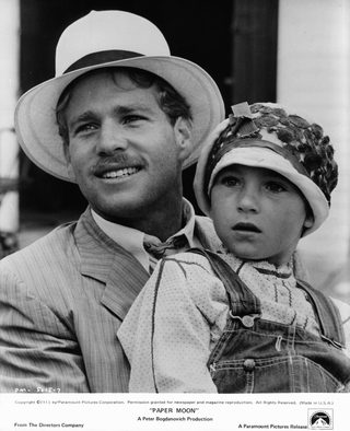 Paper Moon still 3