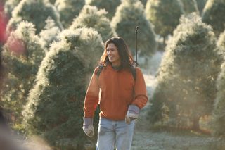 An Evergreen Christmas still 8