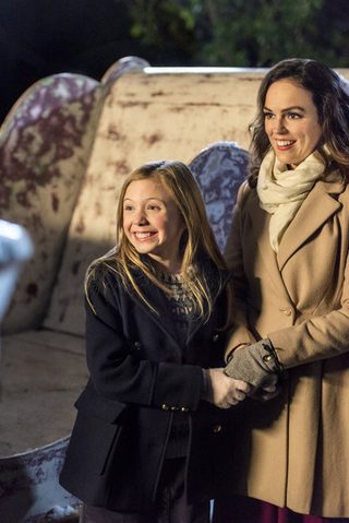 Sleigh Bells Ring still 5