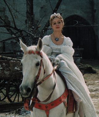 Three Wishes for Cinderella still 8