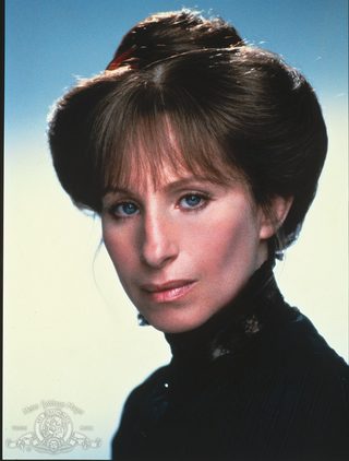 Yentl still 5