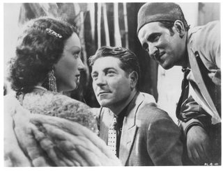 Pépé le Moko still 3