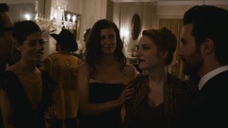 Kiss of the Damned still 2