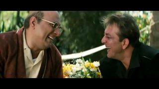 Munna Bhai M.B.B.S. still 8