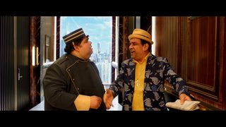 Coolie No. 1 still 2