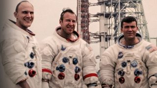 Apollo 13: Survival still 4