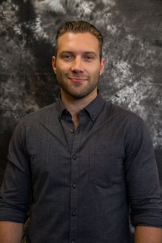 Jai Courtney, photo 2 of 3