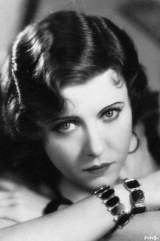 Ruth Chatterton, photo 1 of 3