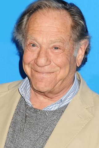 George Segal, photo 2 of 3