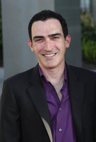 Patrick Fischler, photo 3 of 3