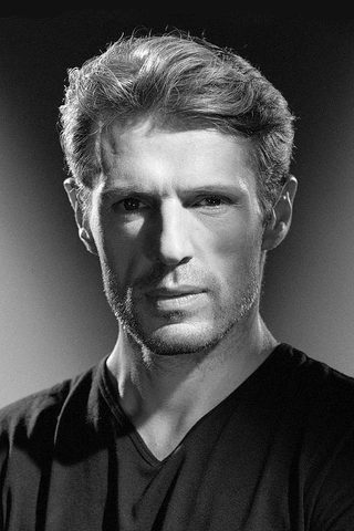 Lambert Wilson, photo 2 of 3