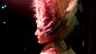 Medusa Deluxe still 1