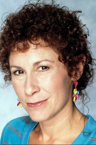 Rhea Perlman, photo 3 of 3