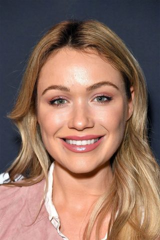 Katrina Bowden, photo 3 of 3